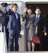 安倍首相訪米、日米軍事同盟の新たな枠組み作り