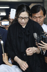 釈放されたチョ前副社長は何も答えず...弁護人「傷ついた方々に代わりに謝罪」