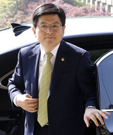 聴聞会へ資料提供拒否するファン首相候補者