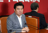 与党・非朴槿恵系が青瓦台に降参した5つの理由