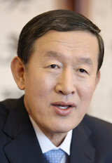 韓国経済団体会長が企業経営者の赦免要請案を準備