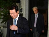 ロッテ辛格浩総括会長は長男を後継者に、次男は経営権を奪ったと考える
