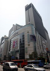“兄弟の乱”ロッテは韓国企業? 日本企業?