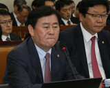 韓国経済副首相に人事介入疑惑、監査院は黙認