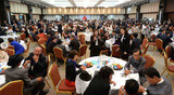 [フォト] ６０余年ぶりの夢のような再会…第２０回離散家族面会