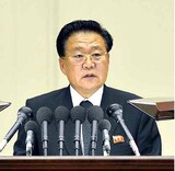 身辺異常説流れた崔竜海書記、公開席上に登場