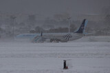 大雪による済州空港の運航中断、２５日午後８時まで延長