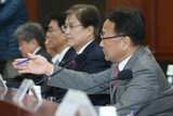 韓国政府、景気浮揚に３９００億円前倒し執行　「仮払い政策」に効果期待できず