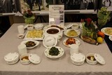 ミュージカルに続き定食メニューまで…故郷の亀尾市で続く朴正煕礼賛
