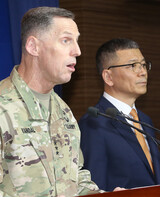 ＴＨＡＡＤ配備へ国防部が態度急変、大統領府の意向か