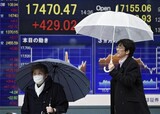 日本の公的年金、株式投資比率高め今年に入り10兆円損失
