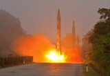 北朝鮮、ノドンミサイルと推定される弾道ミサイル３発を東海上に発射