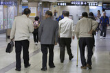韓国「高齢者は65歳から」等式も動揺