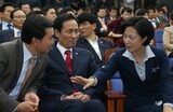 野党、朴大統領に内閣総辞職と挙国一致内閣の構成を提案