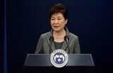 ［社説］朴大統領の“ずる賢い策略”でも退陣は免れない