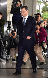 前民政首席「海洋警察司令室のサーバー捜索するな」…セウォル号捜査チームに圧力