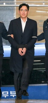 イ・ジェヨン副会長など２０人以上を起訴…歴代の特検で「最大の成果」