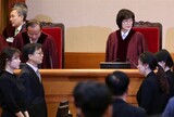 憲法裁、弁論終結後、初の評議…判決まで毎日開くことに