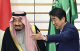 安倍首相、日本版「チェ・スンシルゲート」で支持率大幅下落