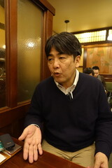 日本のネット右翼を取材するジャーナリスト、「安倍内閣自体がネット右翼的体質」