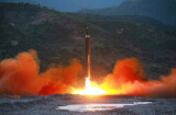 北朝鮮「ミサイル２１１１キロまで上昇」…ＩＣＢＭ開発に向けた橋渡しとなるか