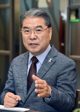 イ・ジェジョン教育監「教育の積弊である外国語高校と自律型私立高は廃止すべき」
