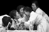 ［社説］国民が容認しない「慰安婦合意」、新政府が正すべき