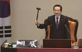 韓国国民１０人中８人「大統領権力の分散・地方分権の強化」に賛成