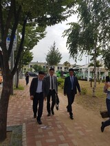 「会いたかった！」ＹＴＮ解職記者が９年ぶりの出勤