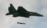 韓国軍、陸・空軍のミサイル射撃合同訓練で「武力誇示」