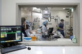 政府、外傷センターのヘリコプター利用に健康保険適用を検討