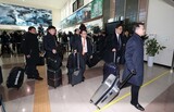 南側先発隊１２人が訪朝…金剛山経て馬息嶺に