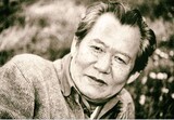 故尹伊桑氏、灰となって４９年ぶりに帰国