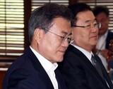 韓米首脳、陪席者なしで「北朝鮮非核化・体制保障」本音交わす