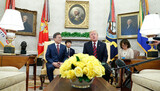 ［ニュース分析］文大統領、トランプ大統領ほめ称え朝米会談懐疑論の火消しに奔走