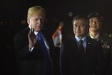 トランプ、シンガポール到着第一声に「会談の展望、ベリーグッド」