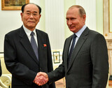 プーチン、北朝鮮の金永南と面談…「金正恩、９月のロシア訪問を要請」