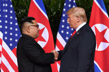 トランプがシンガポール到着後「会談を一日操り上げろ」…側近はあたふた