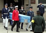 米軍遺骨約５０柱、１１年ぶりに送還される
