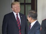 トランプ大統領、特使団の訪朝控え「心から良い成果を願う」