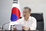 文在寅大統領支持率４９%…不動産の急騰に自営業者・庶民層の離反進む