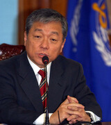 元ＷＴＯ事務局長の評伝でも政治的判断で「維新」部分削除した李明博・朴槿恵政権