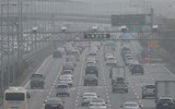 ＰＭ２.５対策…ディーゼル車制限政策に自動車業界は苦心