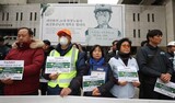 「私がキム・ヨンギュンだ」非正規労働者１００人が作業着姿で集まった理由とは