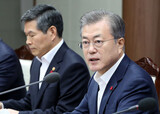 文大統領、国防改革プランＢの報告に「精巧に発展させるべき」