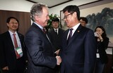 「国際機構に８００万ドルを送金」…文在寅政府、初の対北朝鮮人道支援