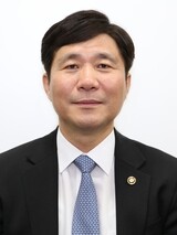 ソン・ユンモ産業長官「日本、Ｇ２０の合意精神にも反する…ＷＴＯに提訴」