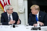 トランプ大統領、サムスンとアップルとの競争に介入するか