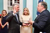 ボルトンの後任にオブライエン…国務省で息を合わせた「ポンペオ師団」