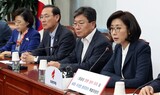 「命運かけた６カ月」…来年４月の総選挙体制に向け戦列を整える韓国与野党